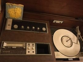 Zenith solid state receiver, turntable and cassette 
