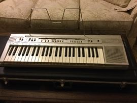 Casio keyboard, Casio tone CT-310