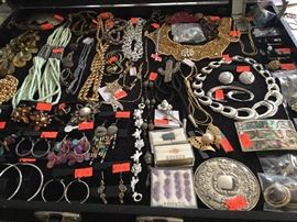 Vintage fun costume jewelry, fashion jewelry