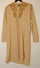 TRADITIONAL INDIAN CLOTHING