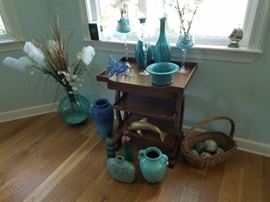 Asst. home decor, 3 tier table w/ drawer