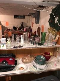 GLASSWARE / VASES / MUGS