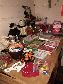LOTS OF HOLIDAY DECORATIONS