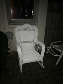 WHITE WICKER ROCKER