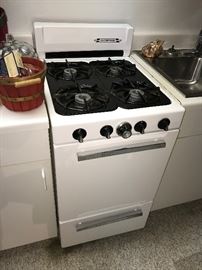 ENTERPRISE VINTAGE STOVE-SMALL SIZE!