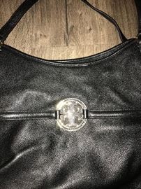 TORY BURCH BLACK LEATHER HANDBAG