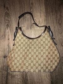 GUCCI HANDBAG