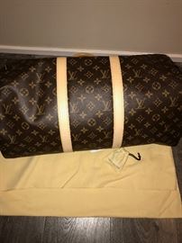 AUTHENTIC LOUIS VUITTON KEEPALL 50-LIKE NEW!