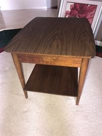 LANE WOODEN SIDE TABLE