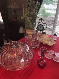 CRYSTAL AND HOME DECOR'
