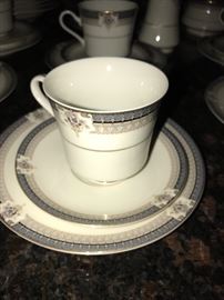 MIKASA GRAND IVORY FINE CHINA SET-12 SERVING!
