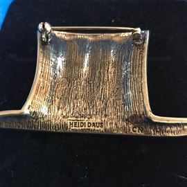 HEIDI DAUS AMERICAN HAT PIN