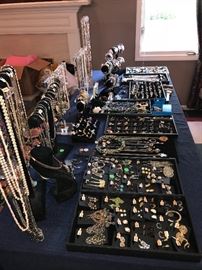 TON OF COSTUME JEWELRY, VINTAGE JEWELRY, STERLING SILVER, DESIGNER AND GOLD JEWELRY