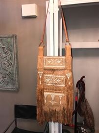 HAND-MADE LEATHER NATIVE AMERICAN NAVAJO HANDBAG
