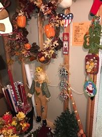 HOLIDAY DECORATIONS