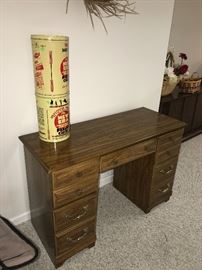 WOODEN DESK