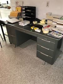 LARGE METAL DESK-ONLY $10