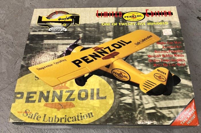 Pennzoil model plane 