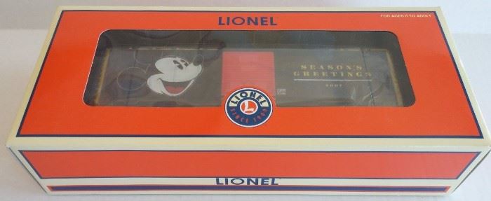 lionel mickey mouse holiday box car 