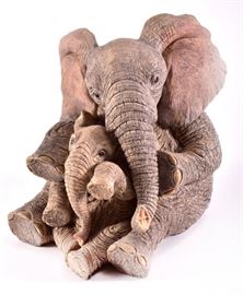 Lot 48: Paw Prints "Elise & Marigold" Elephants Figurine