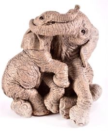 Lot 51: The Herd "Ruff & Tumble" Elephants Figurine