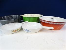 Cake Pans Vintage Corningware