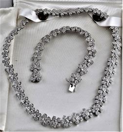 18k Gold and Diamond Necklace and Bracelet