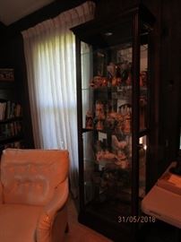 Curio cabinet