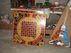 STanding board game tables