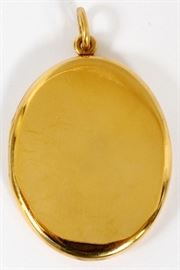 14 KARAT GOLD OVAL LOCKET, H 2", W 1 1/4"
Lot # 0007 