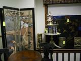 AUCTION DISPLAY, NOTE ORIENTAL DIVIDER.