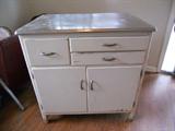 VINTAGE STAINLESS STEEL TOP KITCHEN CUPBOARD