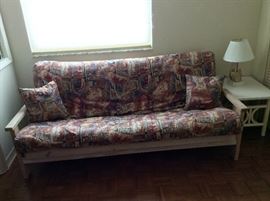 Futon.