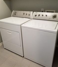 NICE Whirlpool washer & dryer pair