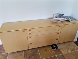 FAREMI INTERNATIONAL..LEATHER HANDLES, BLONDE WOOD..MADE IN ITALY