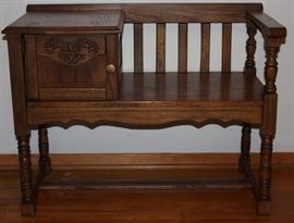 Pulaski Oak Telephone Gossip Bench
