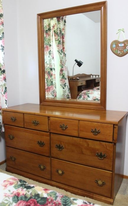 Maple 6-Drawer Dresser with Mirror ( c. 1960's)