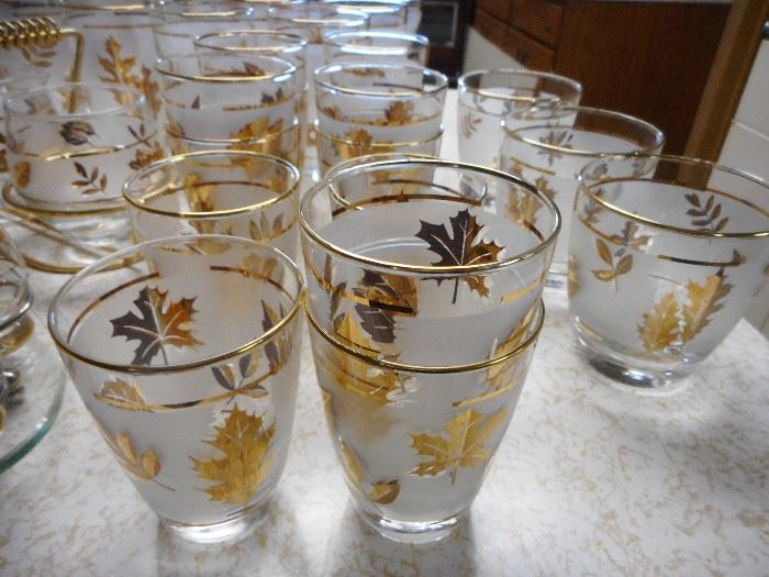 Mid Century  Libby Frosted Gold Leaf Glassware