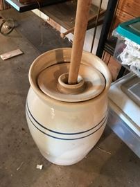 Nice Butter Churn