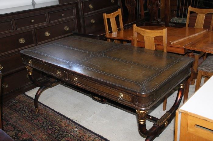 ANTIQUE LEATHER TOP WRITERS DESK 