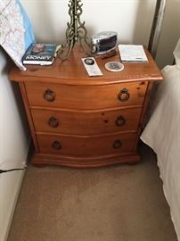 Thomasville 3-drawer chest