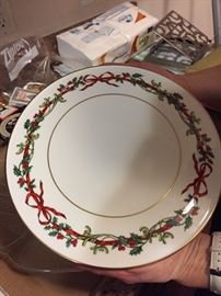 Collectibles include: (Lenox, Royal Worcester, Hummel, Florence, Lladro, Good Memory... and more)