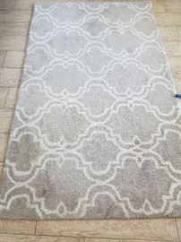 Area rug