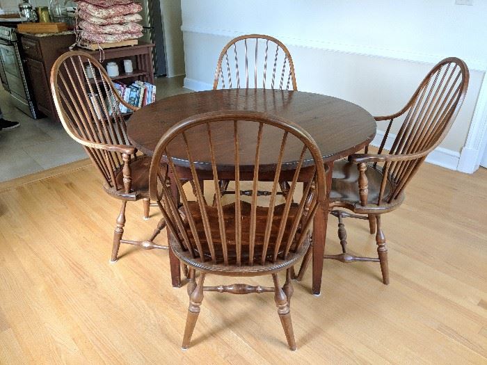 Round Kitchen Table and 4 Frederick Duckloe Windsor Chairs