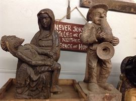 Wood statues Mary and Jesus statue in Vatican