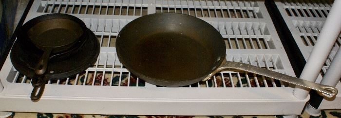  Cast Iron Cookware 