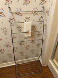 Metal Towel Rack