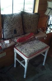 vanity bench, curtains, pillows
