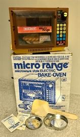 Vintage Micro Range in original box. 