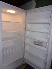 Frigidaire Clean large upright freezer